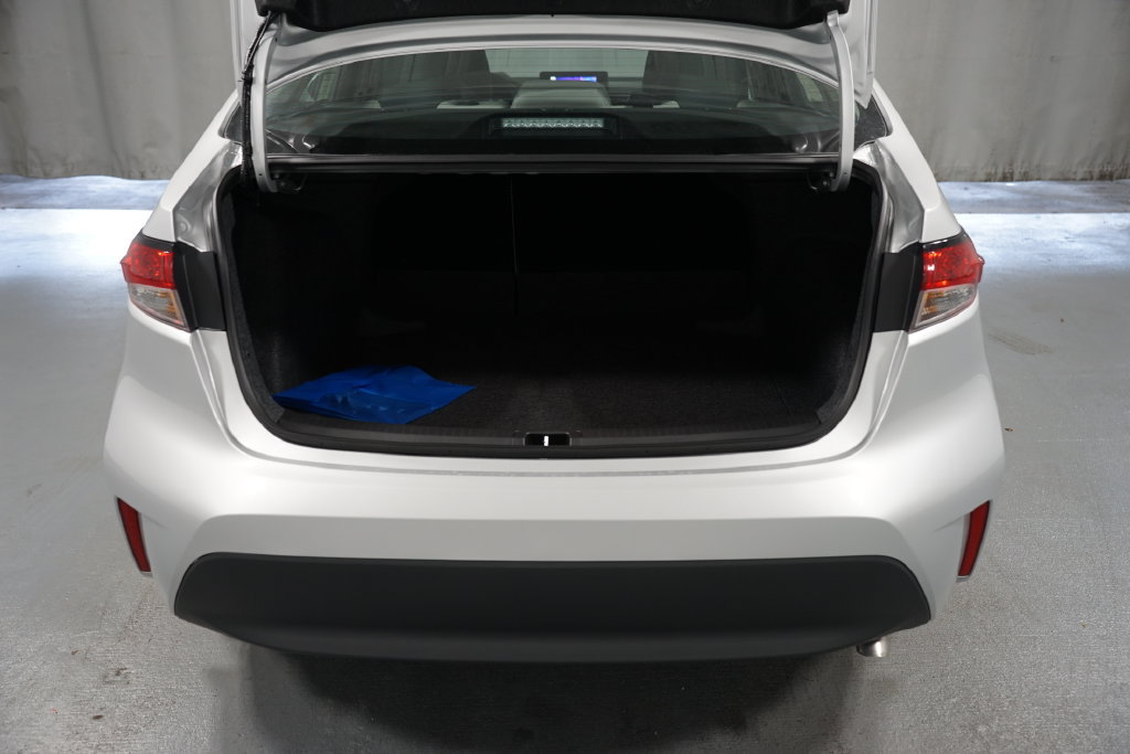 New 2027 Toyota Corolla LE FWD image 32