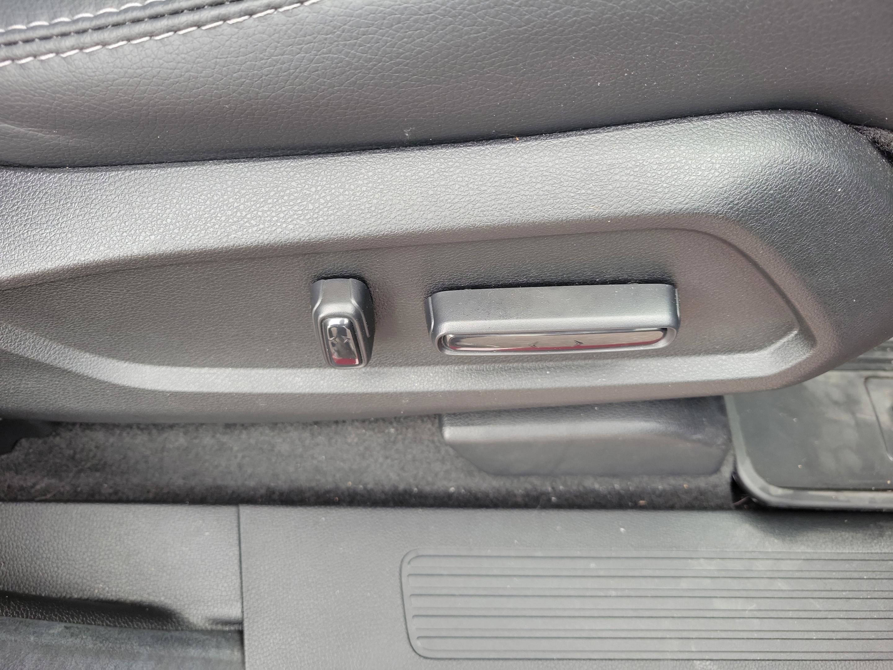 Certified 2025 Honda Pilot EX-L image 19