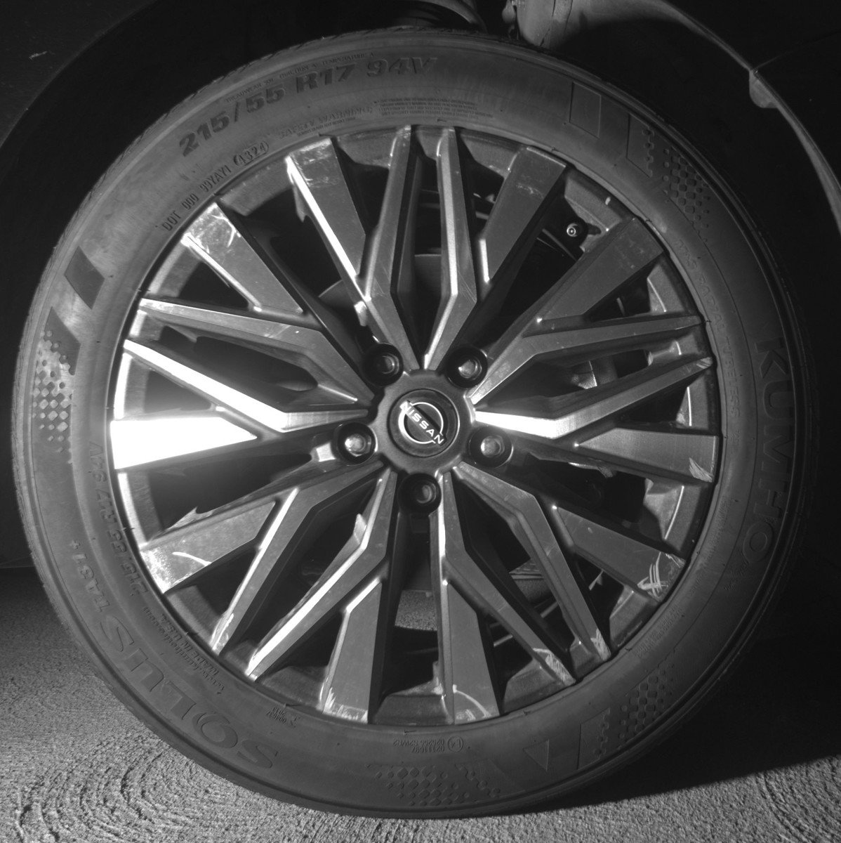 Used 2025 Nissan Altima 2.5 SV image 13