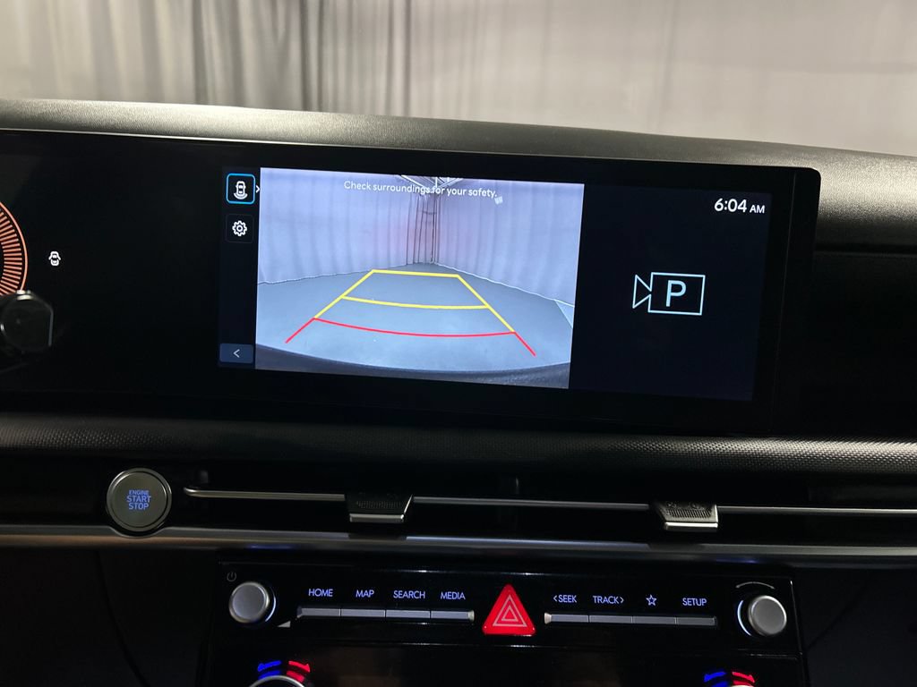 Used 2025 Hyundai Santa Cruz SEL FWD image 16