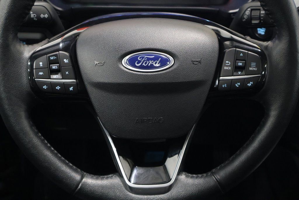 Used 2021 Ford Escape Titanium w/ Class II Trailer Tow Package image 17