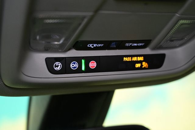 Used 2023 GMC Acadia SLT image 40