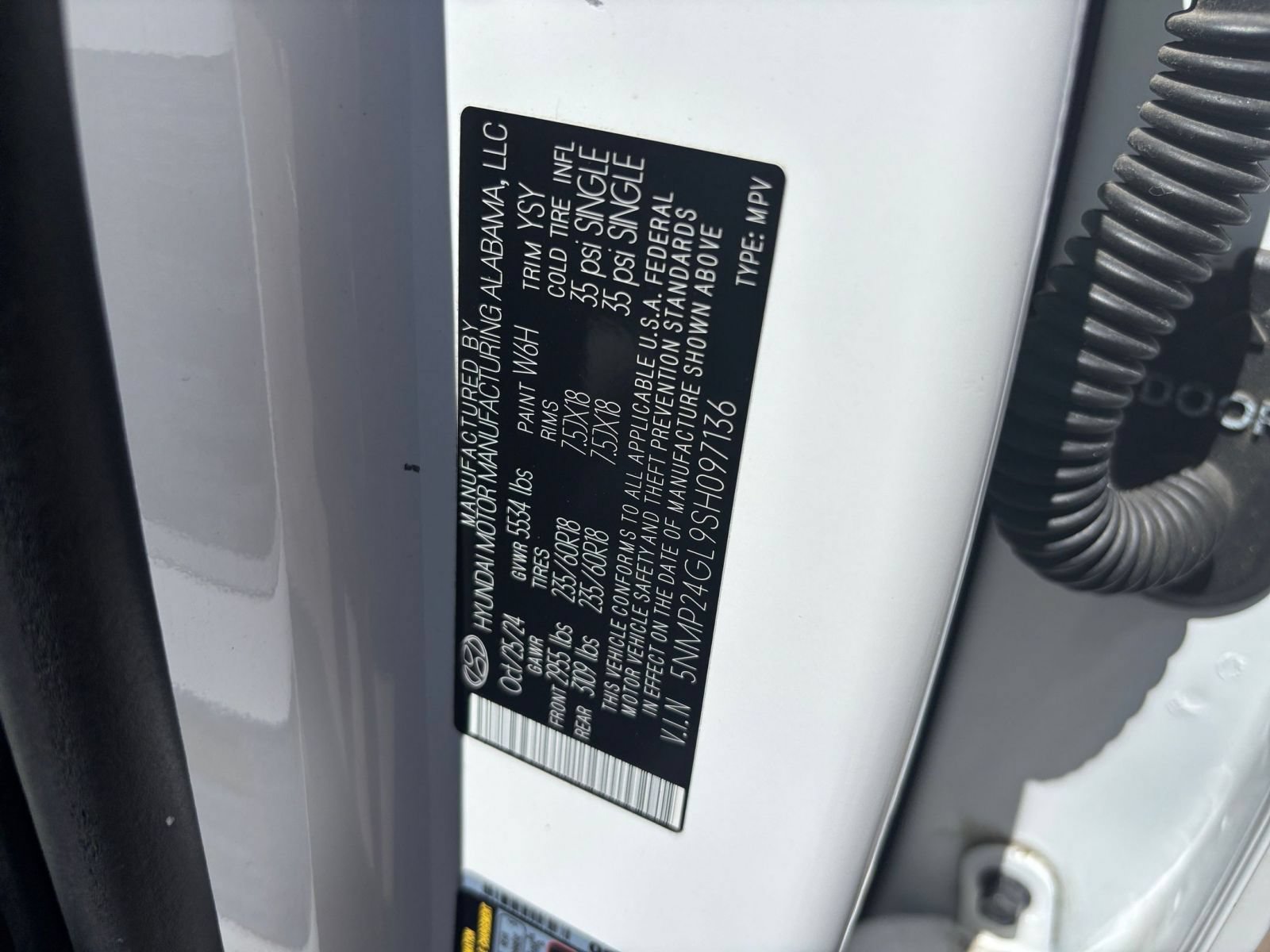 Used 2025 Hyundai Santa Fe SEL FWD image 31