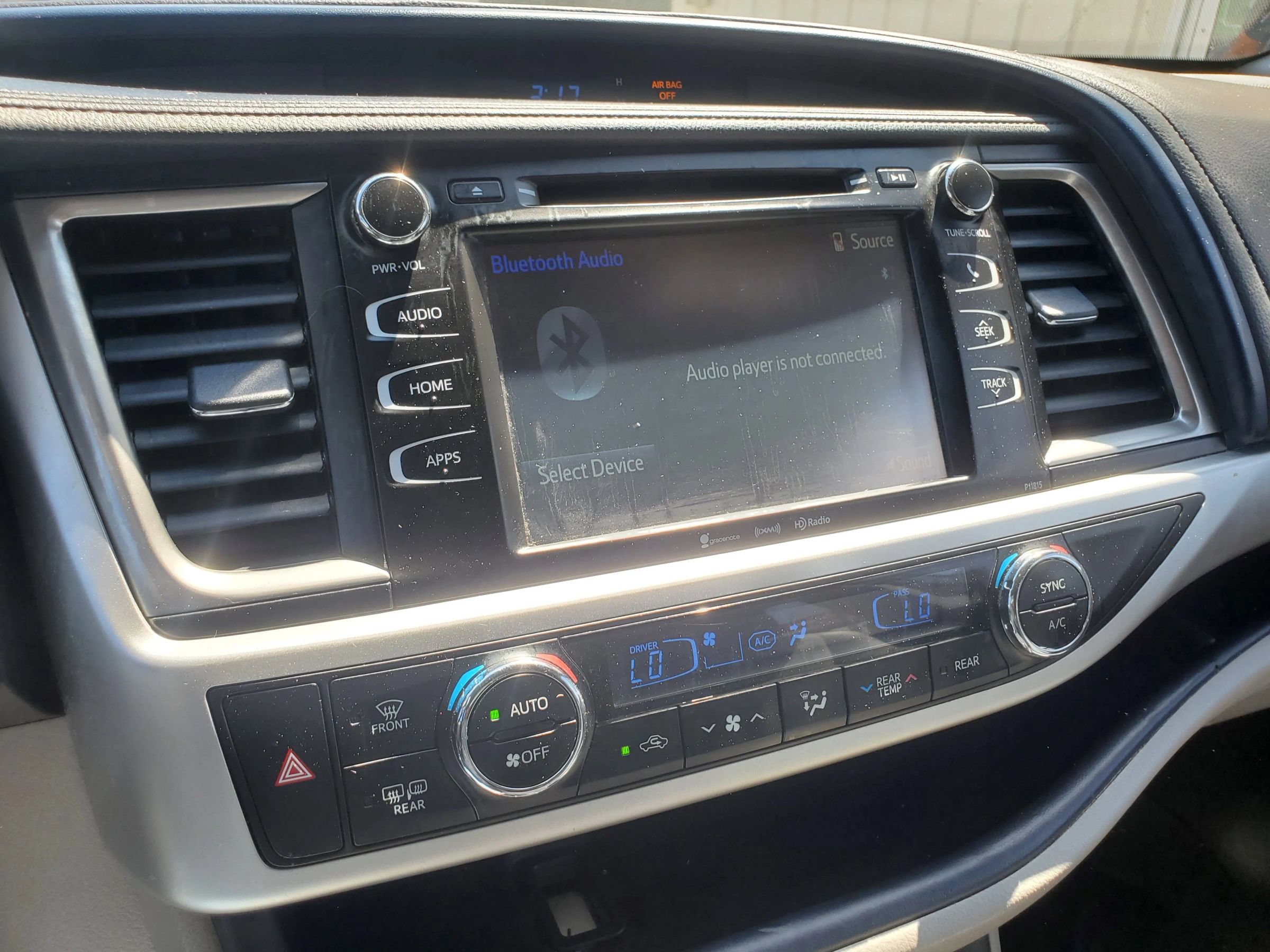 Used 2019 Toyota Highlander Plus FWD image 51