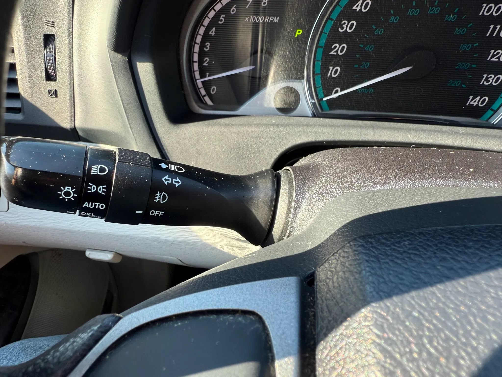 Used 2015 Toyota Venza LE AWD/4WD image 14