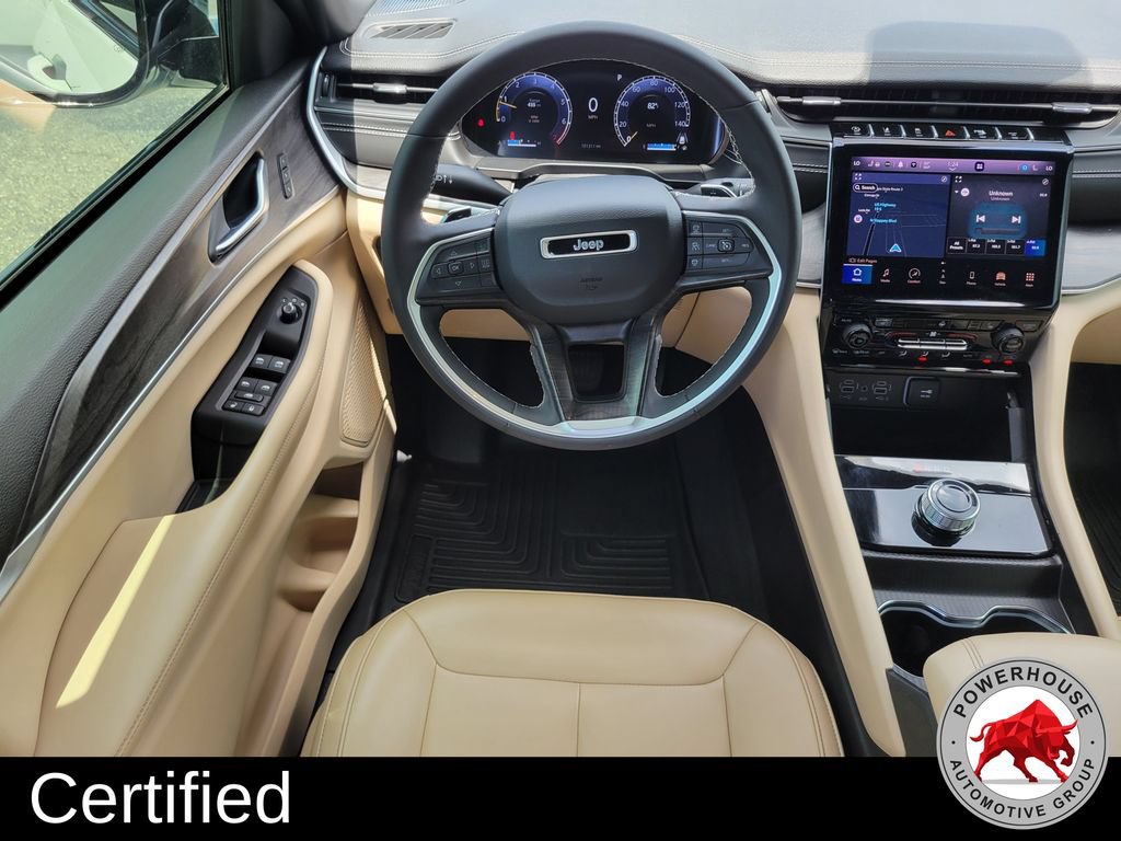 Used 2024 Jeep Grand Cherokee Limited RWD image 20