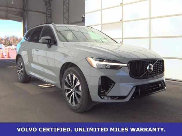 Certified 2025 Volvo XC60 B5 Core AWD/4WD image 1