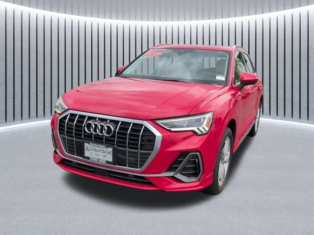 Used 2020 Audi Q3 2.0T Premium Plus w/ Premium Plus Package AWD/4WD image 13