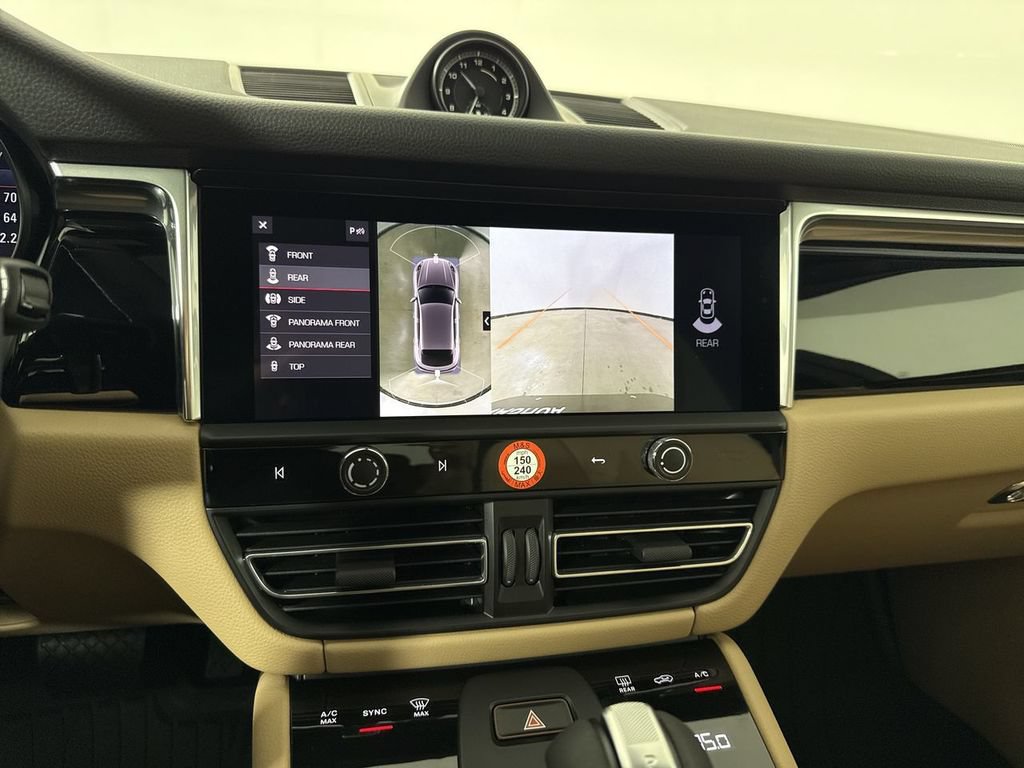 New 2026 Porsche Macan AWD/4WD image 30