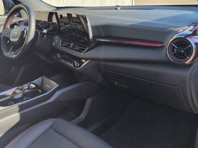 Used 2025 Chevrolet Equinox RS w/ Convenience Package III image 30