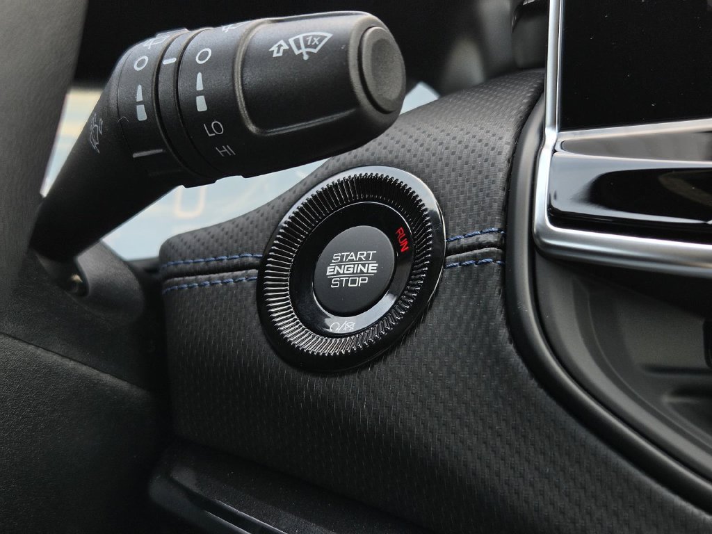 New 2026 Jeep Compass Latitude AWD/4WD image 14
