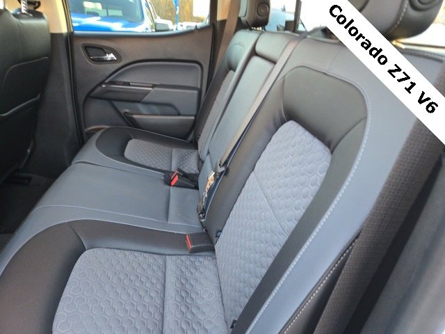 Used 2022 Chevrolet Colorado Z71 image 16