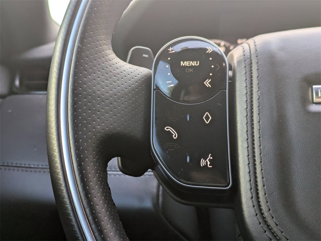 Used 2020 Land Rover Range Rover Evoque R-Dynamic HSE image 28