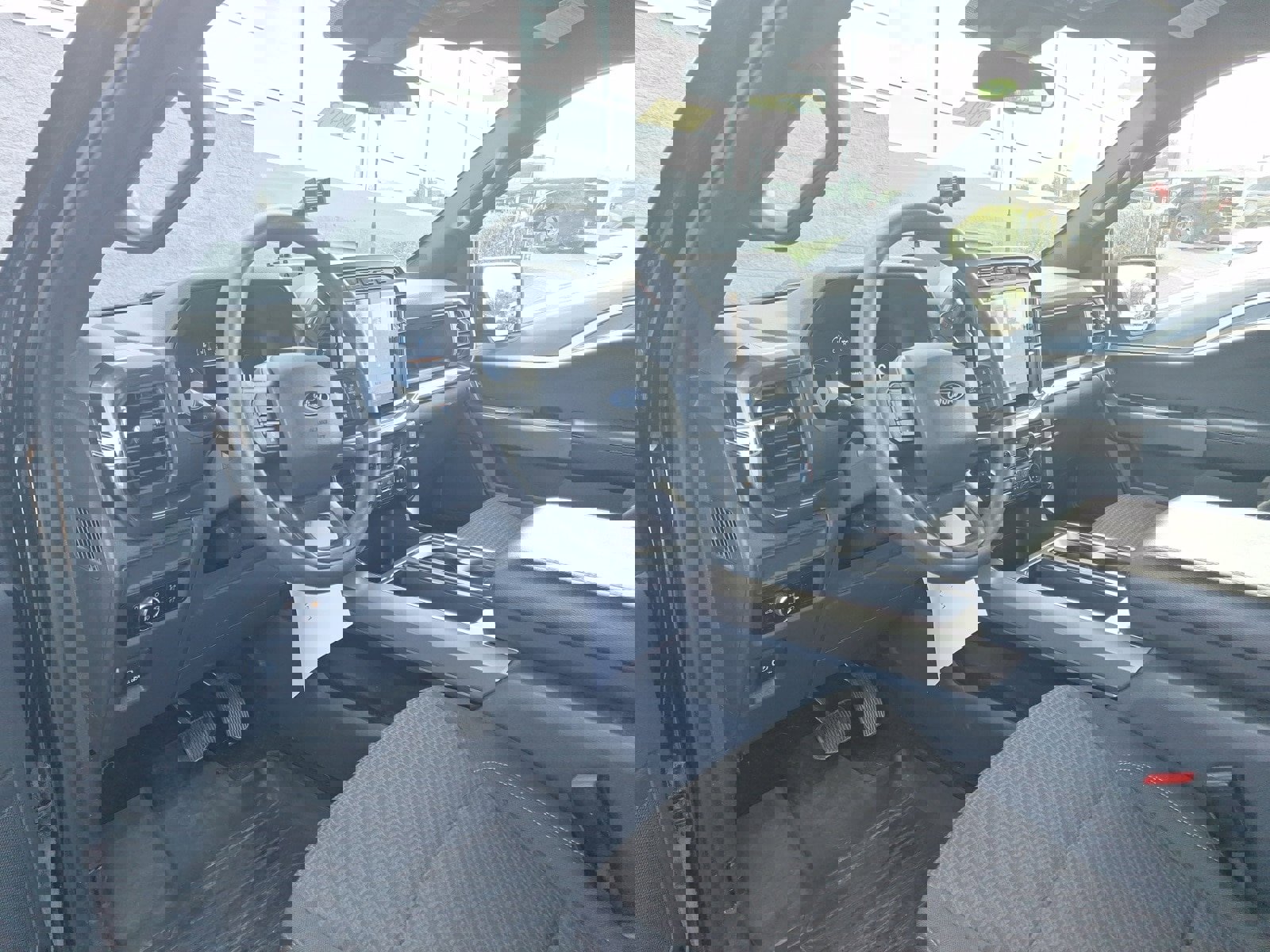 Used 2024 Ford F150 STX w/ Equipment Group 201A FX4 image 8