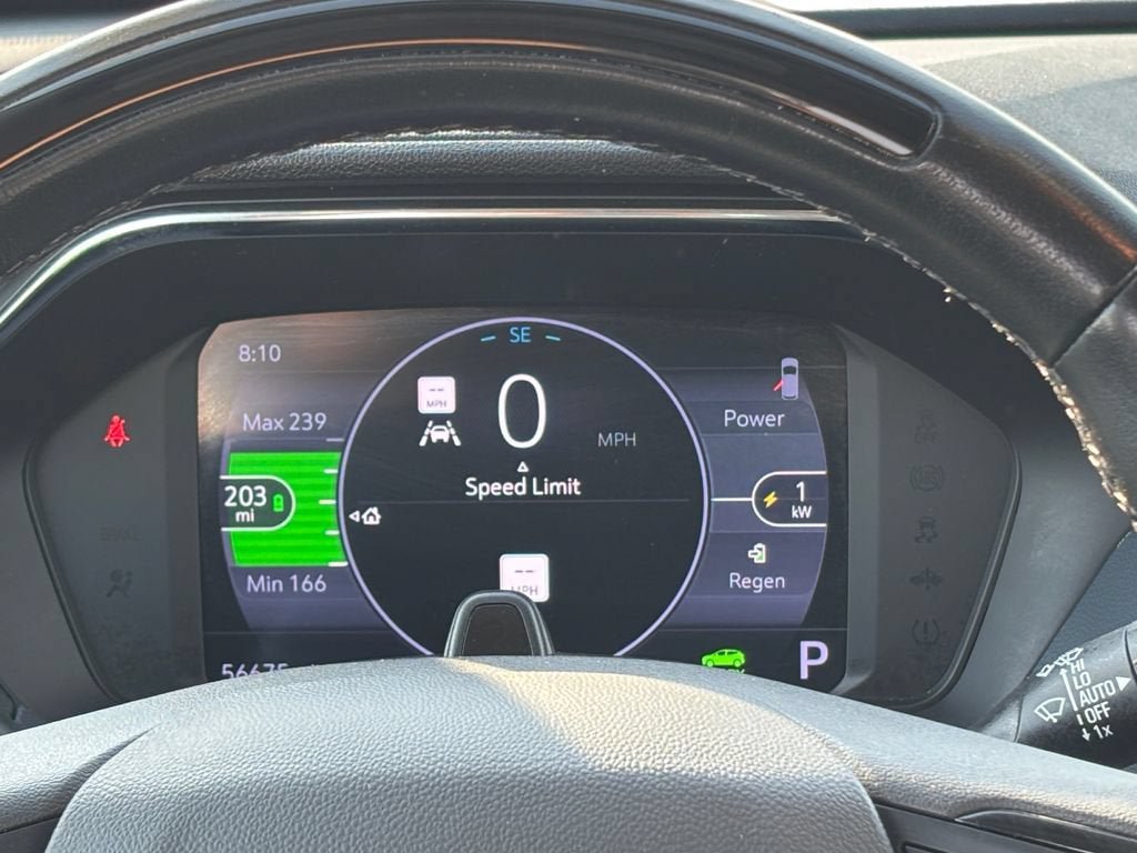 Certified 2022 Chevrolet Bolt EUV Premier w/ Launch Edition FWD image 14