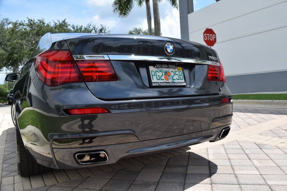 Used 2015 BMW 750i RWD image 19