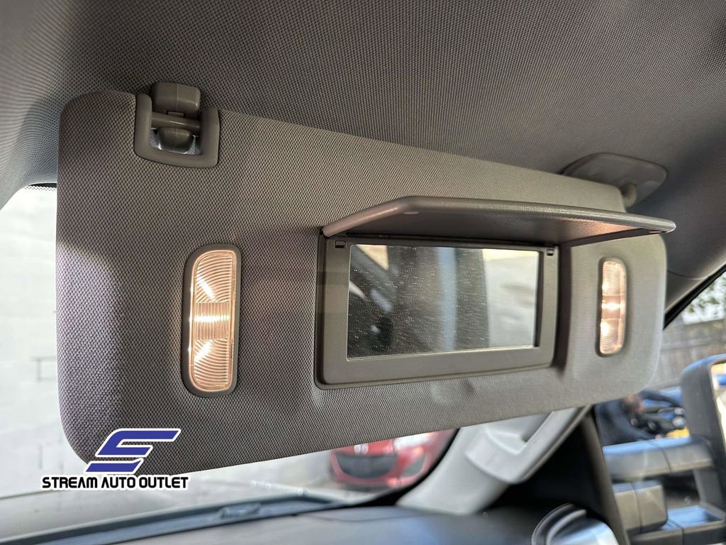 Used 2018 Chevrolet Silverado 2500 LTZ image 35