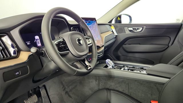 New 2026 Volvo XC60 B5 Plus w/ Protection Package AWD/4WD image 12