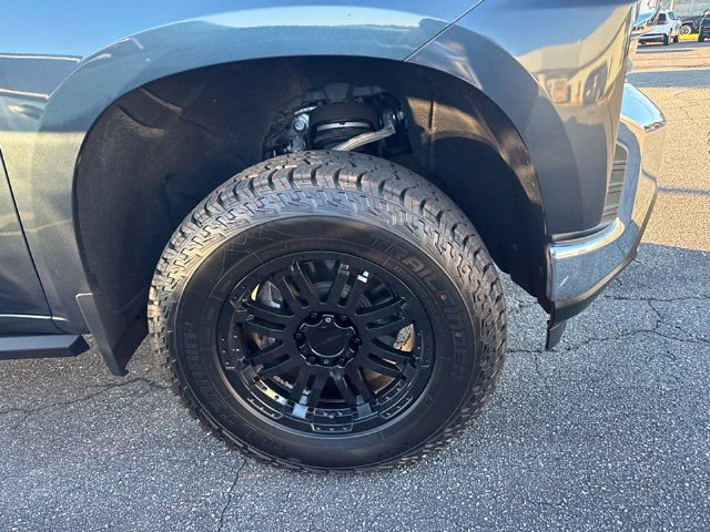 Used 2019 Chevrolet Silverado 1500 LT w/ All-Star Edition AWD/4WD image 4