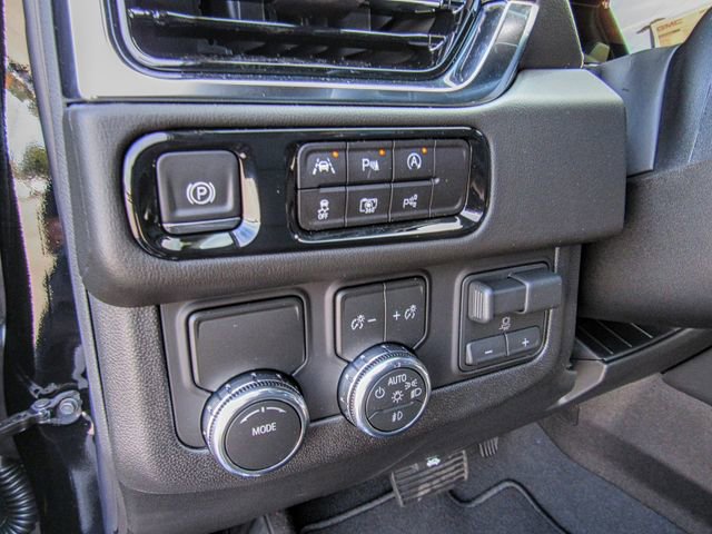 New 2026 GMC Yukon XL Elevation image 20