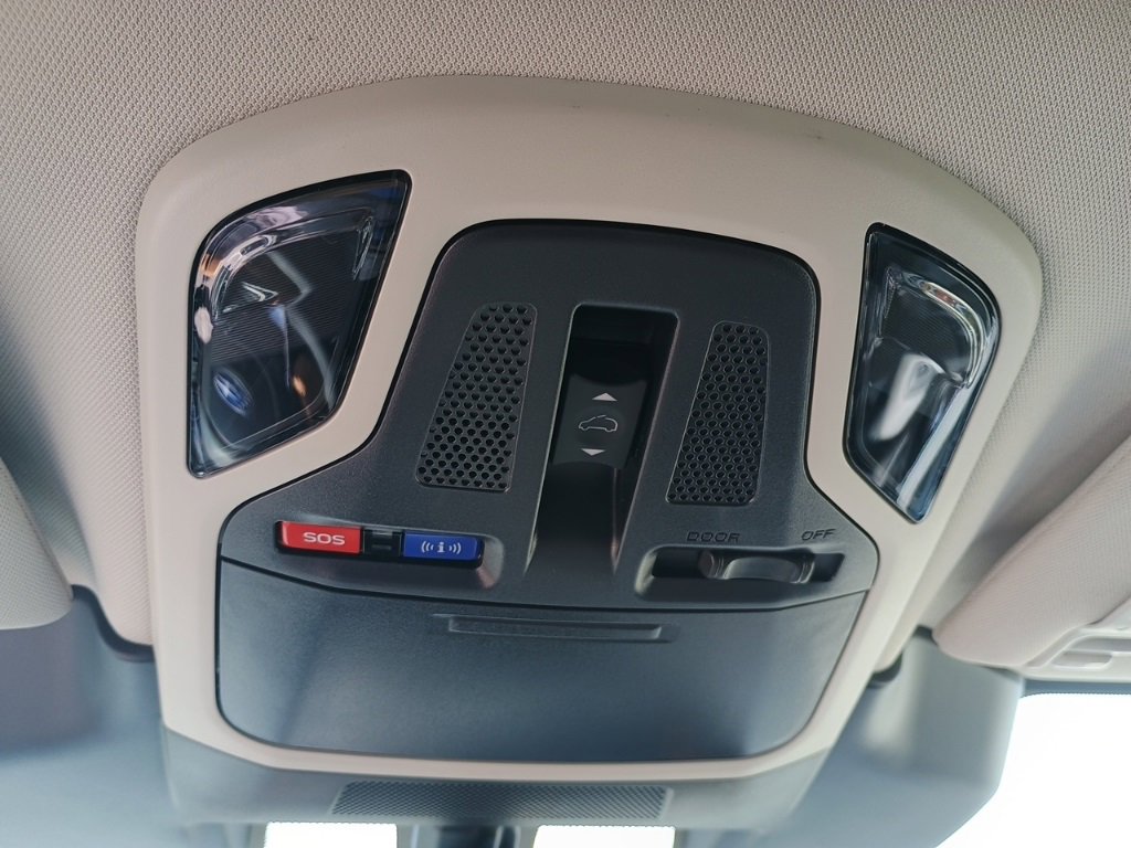 New 2025 Subaru Outback Limited image 23