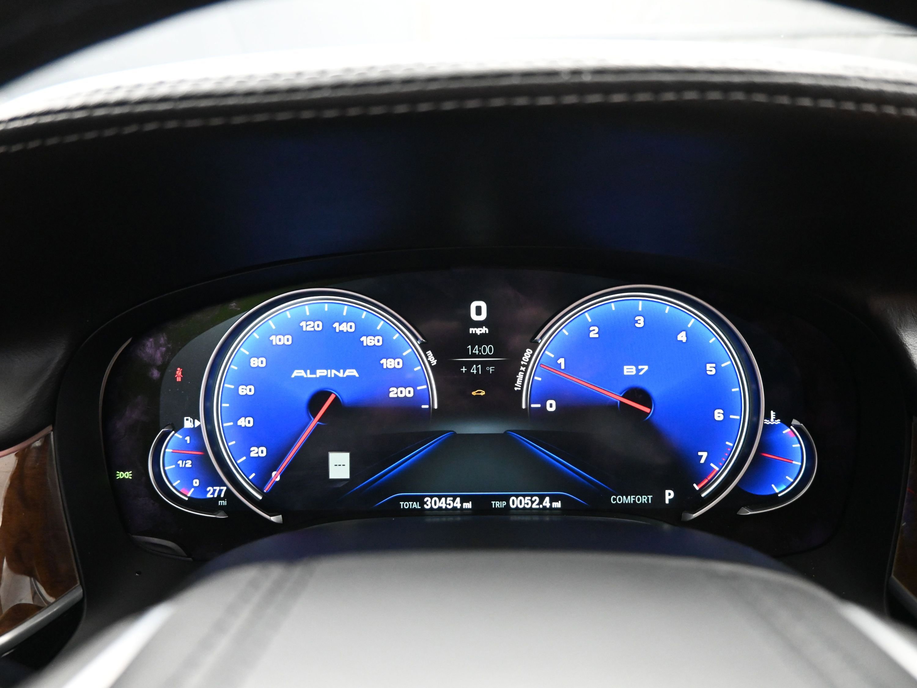 Used 2017 BMW 750i xDrive image 19