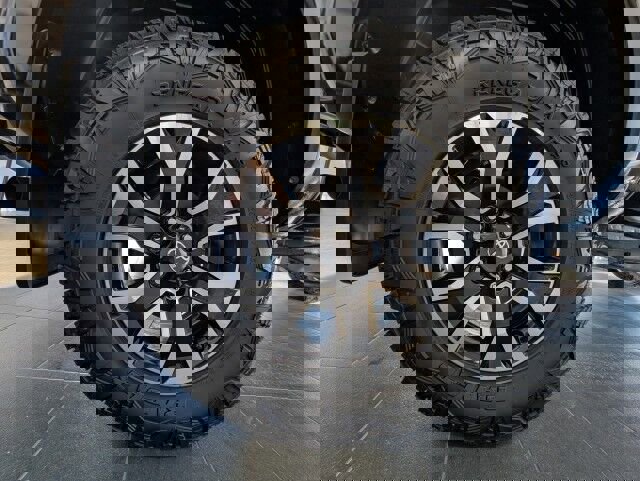 Used 2023 Toyota Tacoma TRD Sport w/ Technology Package image 25