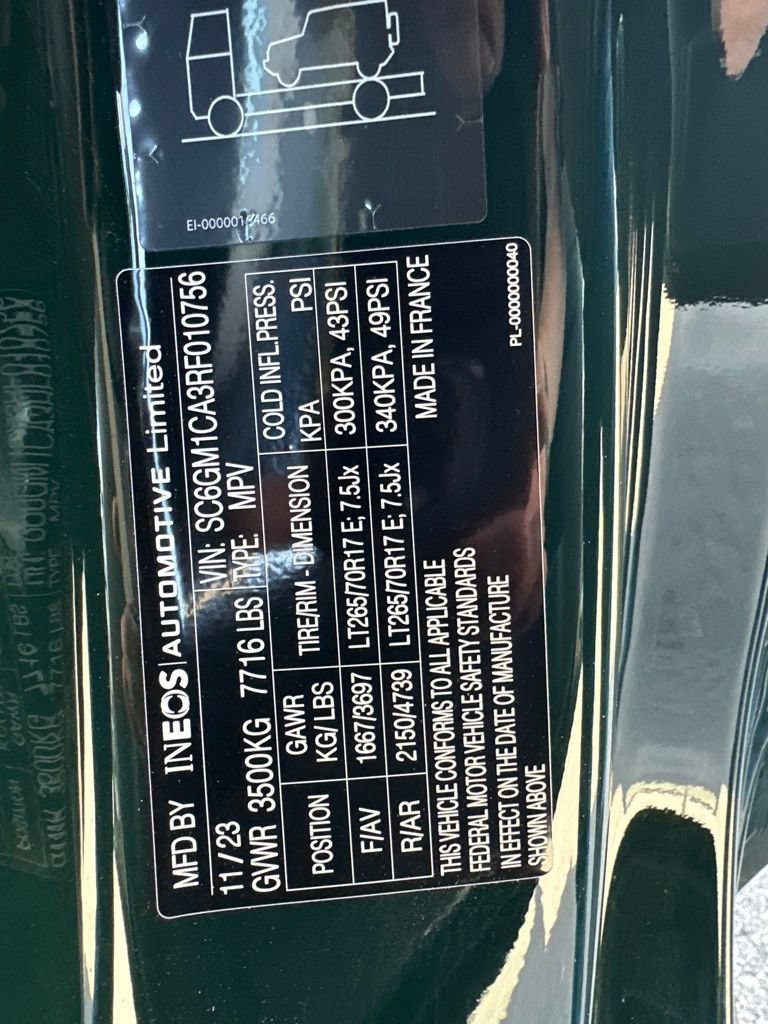 Used 2024 INEOS Grenadier Station Wagon AWD/4WD image 21
