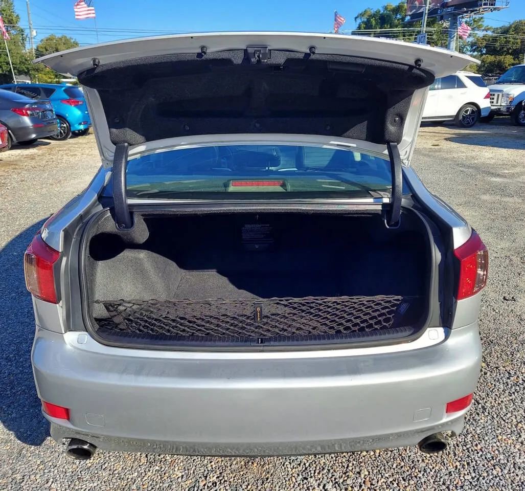 Used 2011 Lexus IS 250 IS 250 Sedan 4D w/ Luxury Plus Value Edition image 9