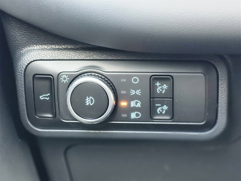 New 2026 Ford Explorer Active image 24