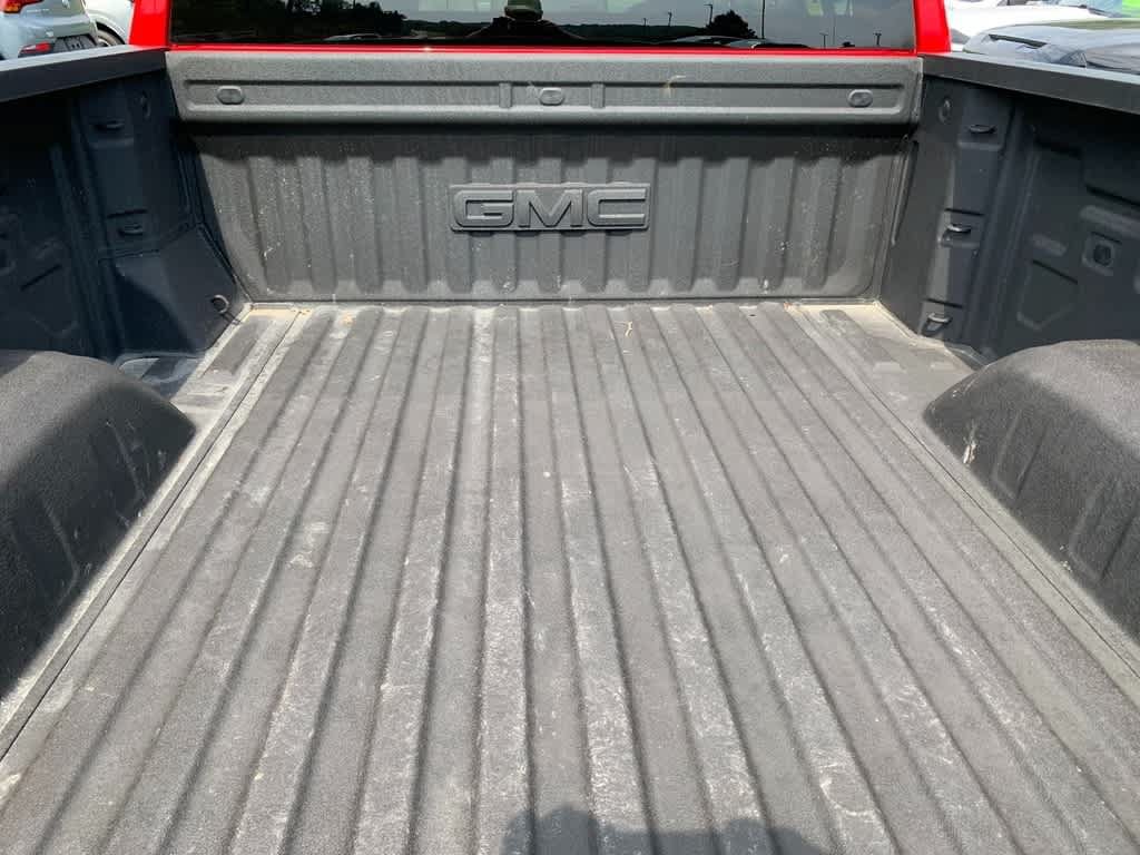 Used 2026 GMC Sierra 1500 SLE w/ LPO, GMC Protection Package RWD image 5