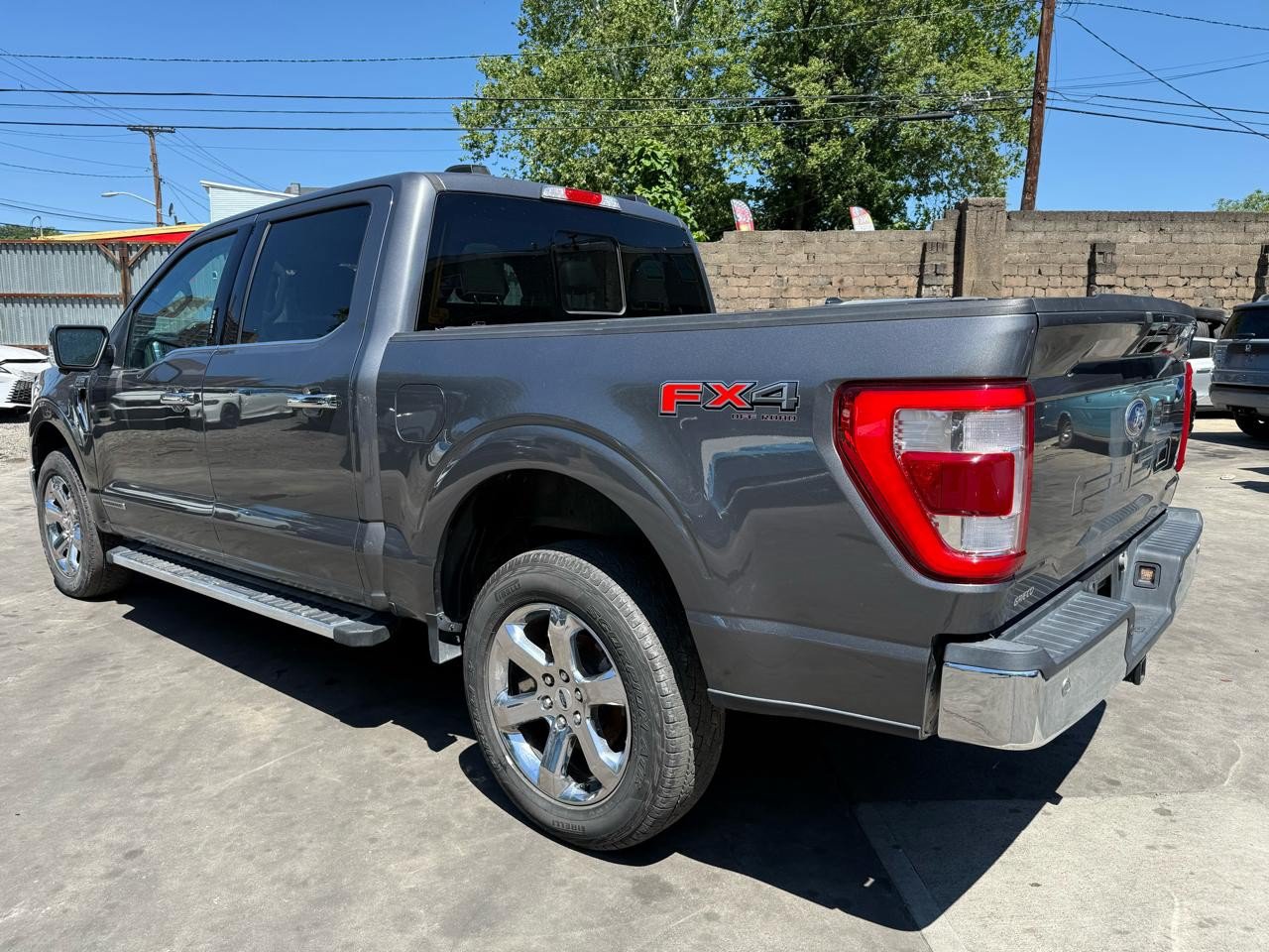 Used 2023 Ford F150 Lariat w/ Equipment Group 502A High AWD/4WD image 7
