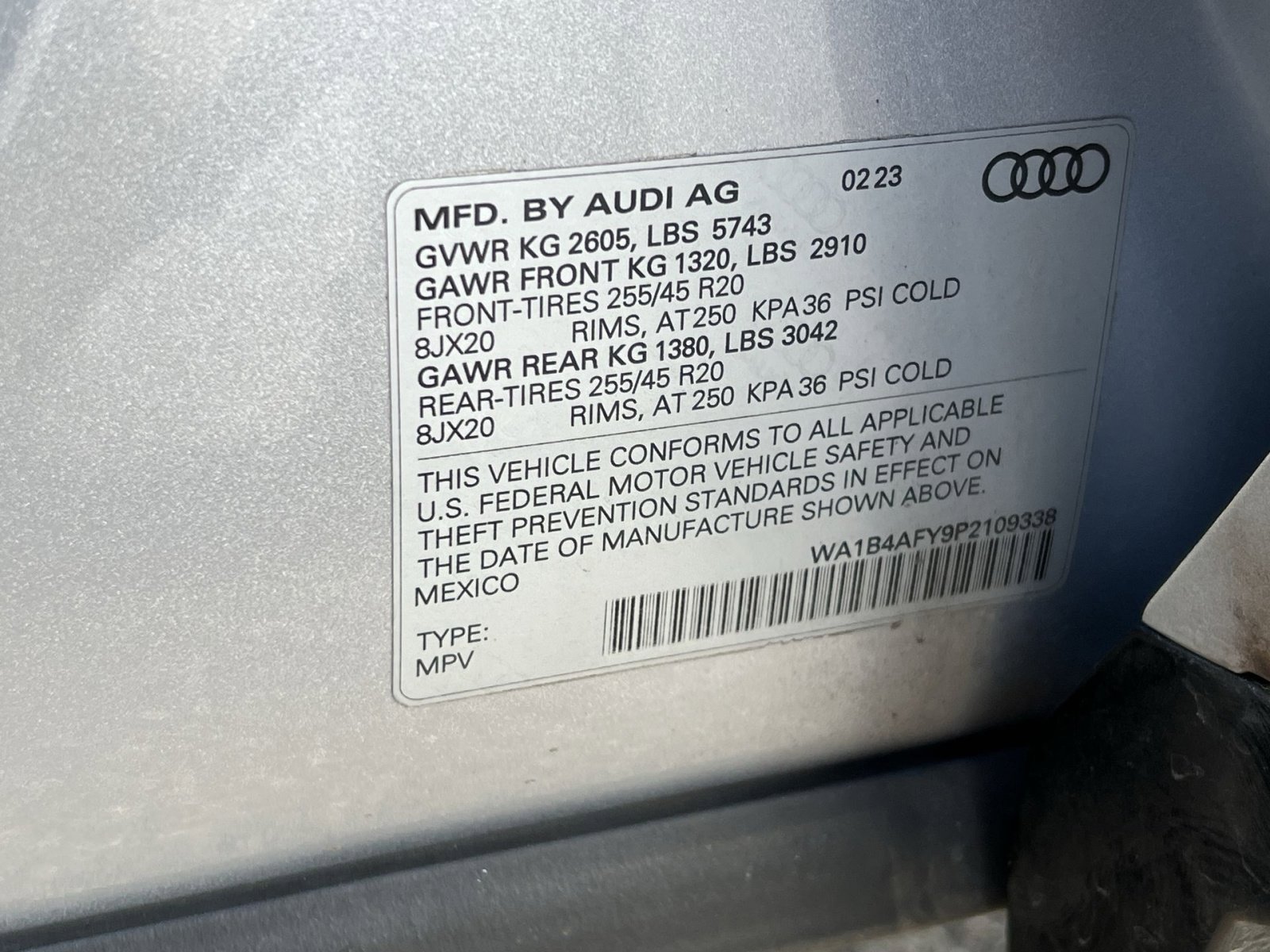 Used 2023 Audi SQ5 Premium Plus w/ Premium Plus Package image 37