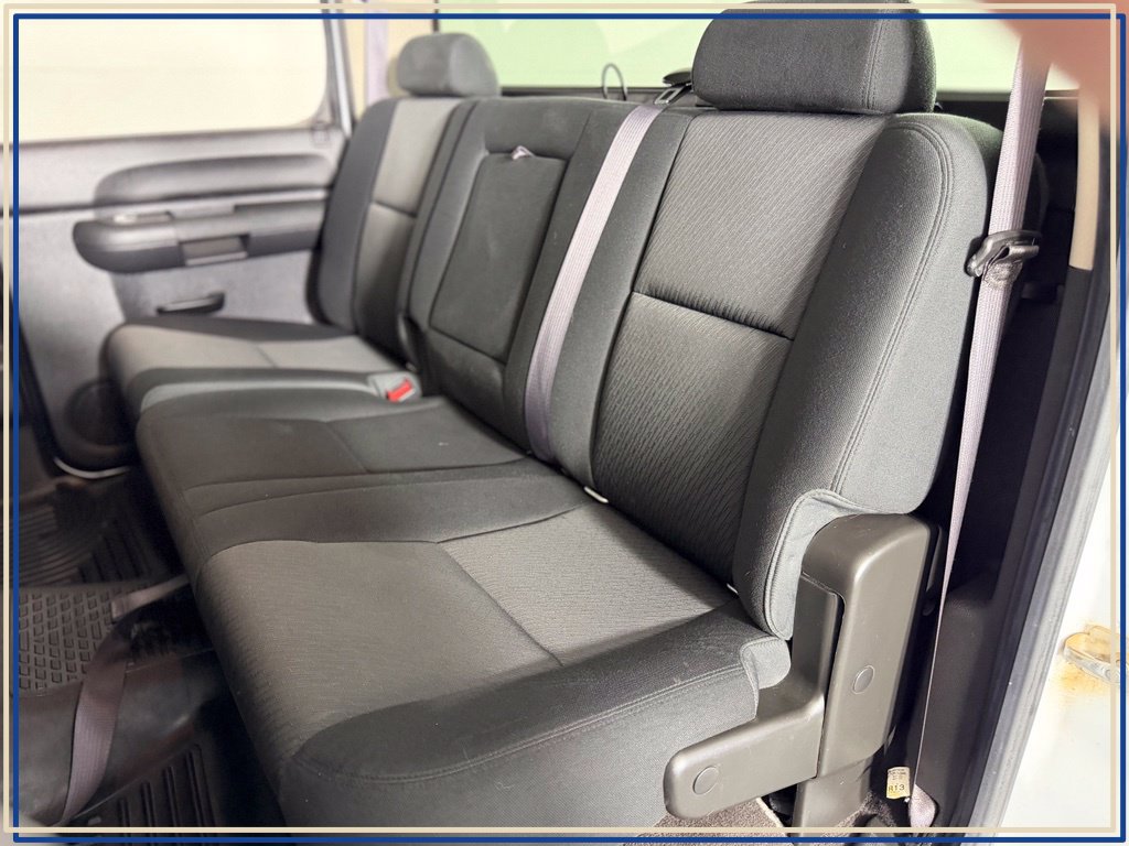 Used 2013 Chevrolet Silverado 2500 LT AWD/4WD image 31
