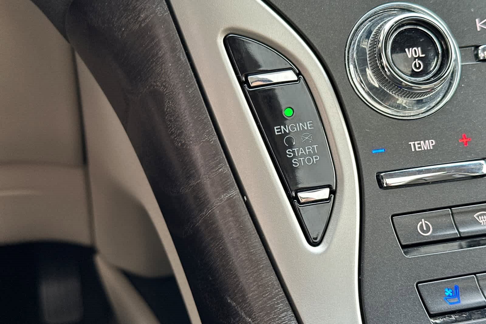 Certified 2020 Lincoln Nautilus Reserve image 24