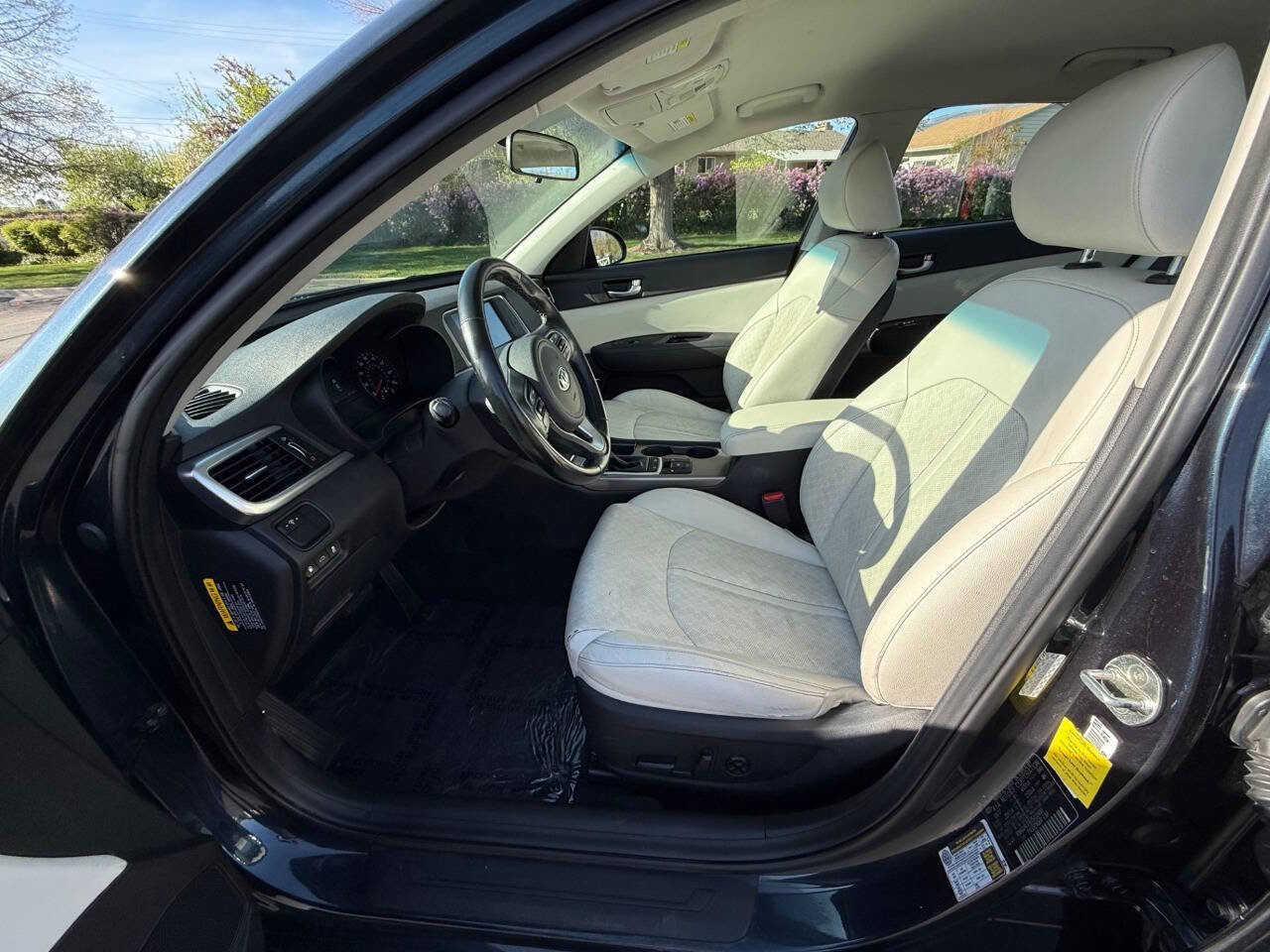 Used 2018 Kia Optima EX image 10