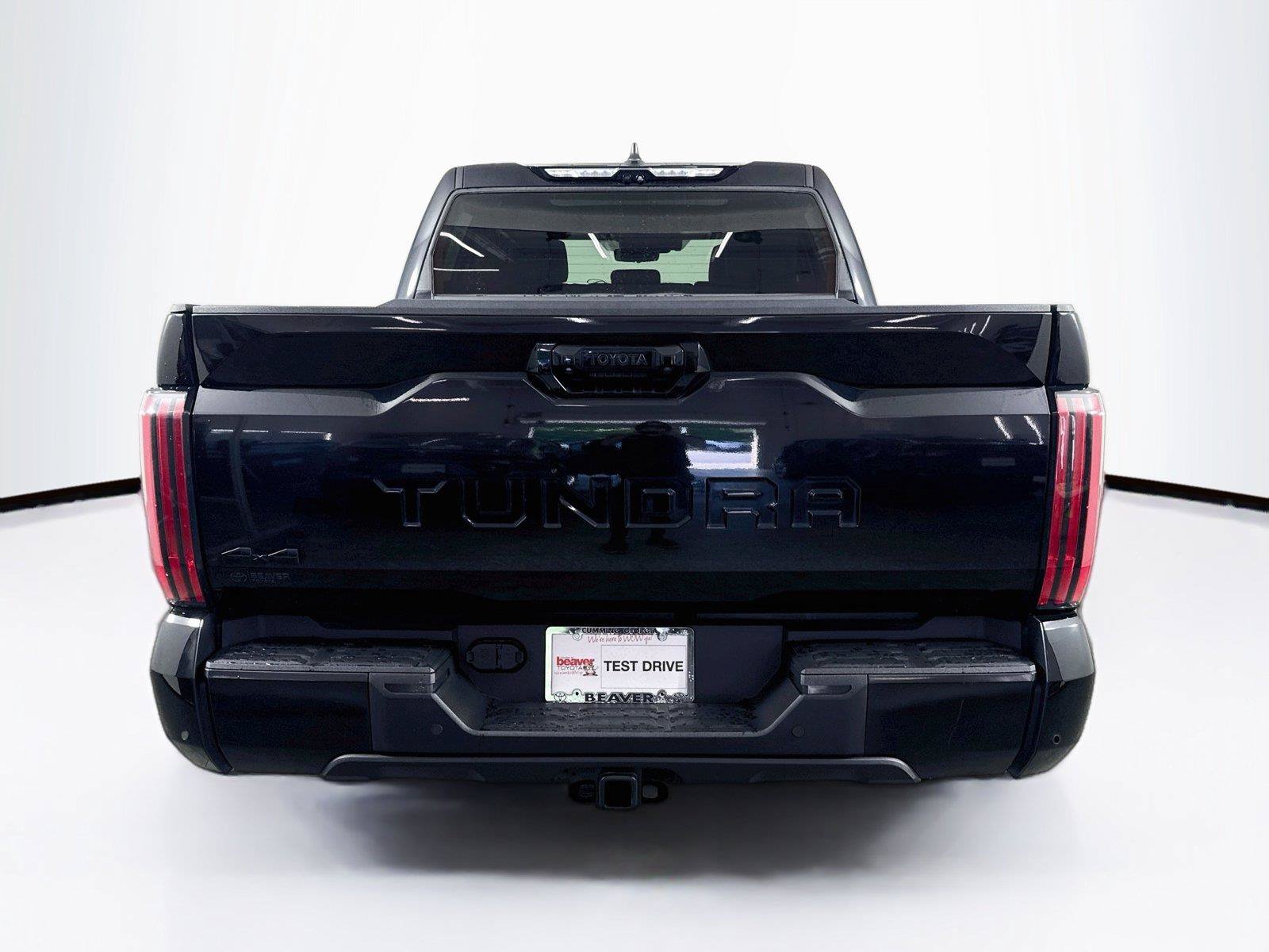 Used 2024 Toyota Tundra Platinum AWD/4WD image 12