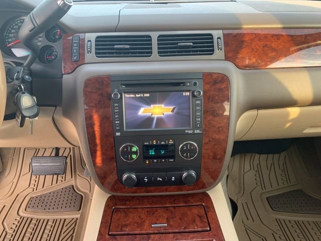 Used 2012 Chevrolet Tahoe LTZ image 32