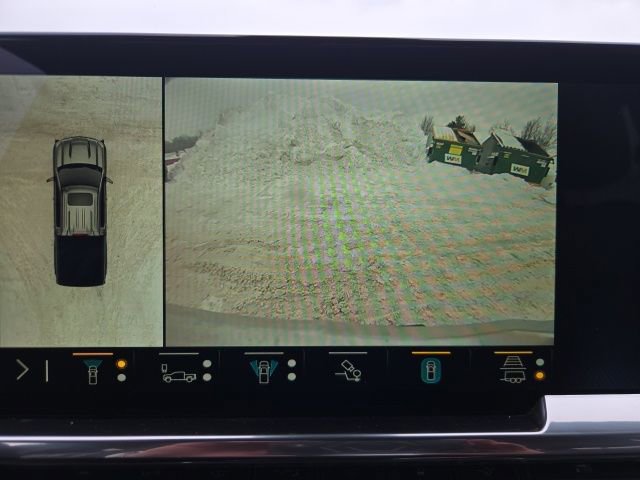 Used 2022 Chevrolet Silverado 1500 LTZ image 35