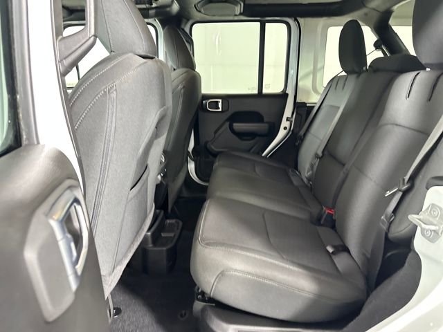 Used 2023 Jeep Wrangler Unlimited w/ Cold Weather Group image 25