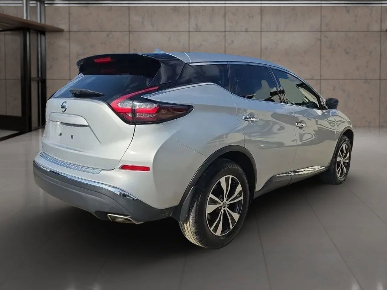 Used 2019 Nissan Murano S image 7