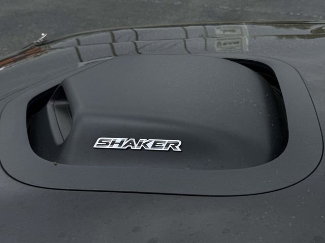 Used 2022 Dodge Challenger R/T w/ Shaker Package image 15