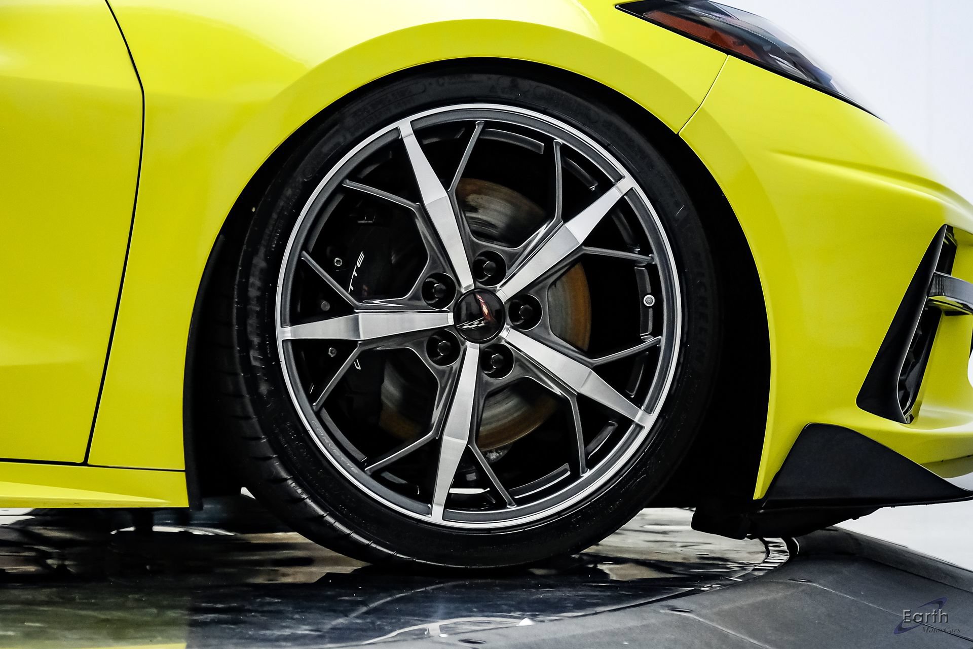 Used 2021 Chevrolet Corvette Stingray Premium Cpe w/ Z51 Performance Package RWD image 92