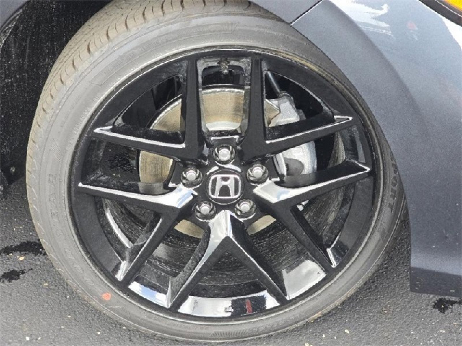 New 2026 Honda Civic Sport image 3