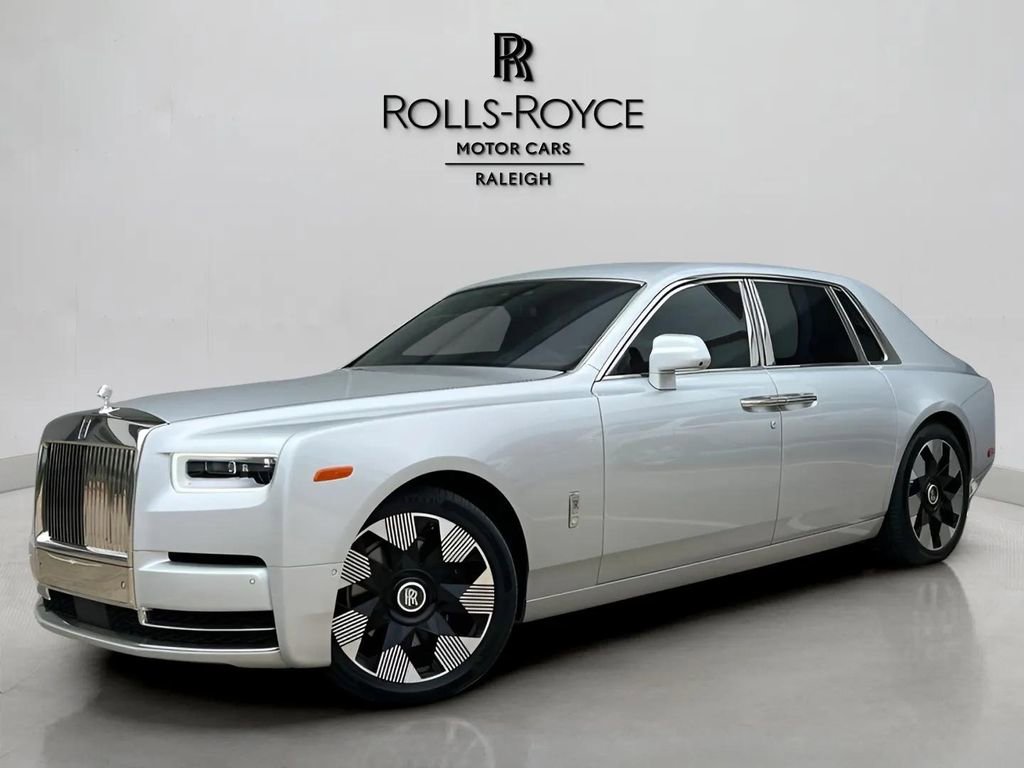 Used 2020 Rolls-Royce Phantom Sedan RWD image 1