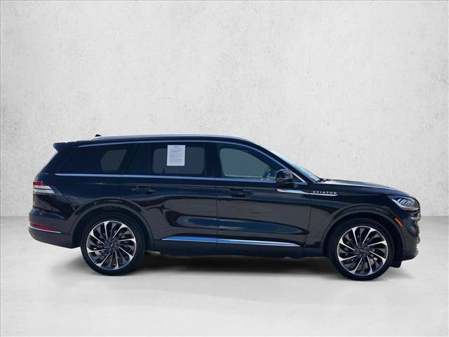Used 2023 Lincoln Aviator Reserve w/ Equipment Group 201A AWD/4WD image 4