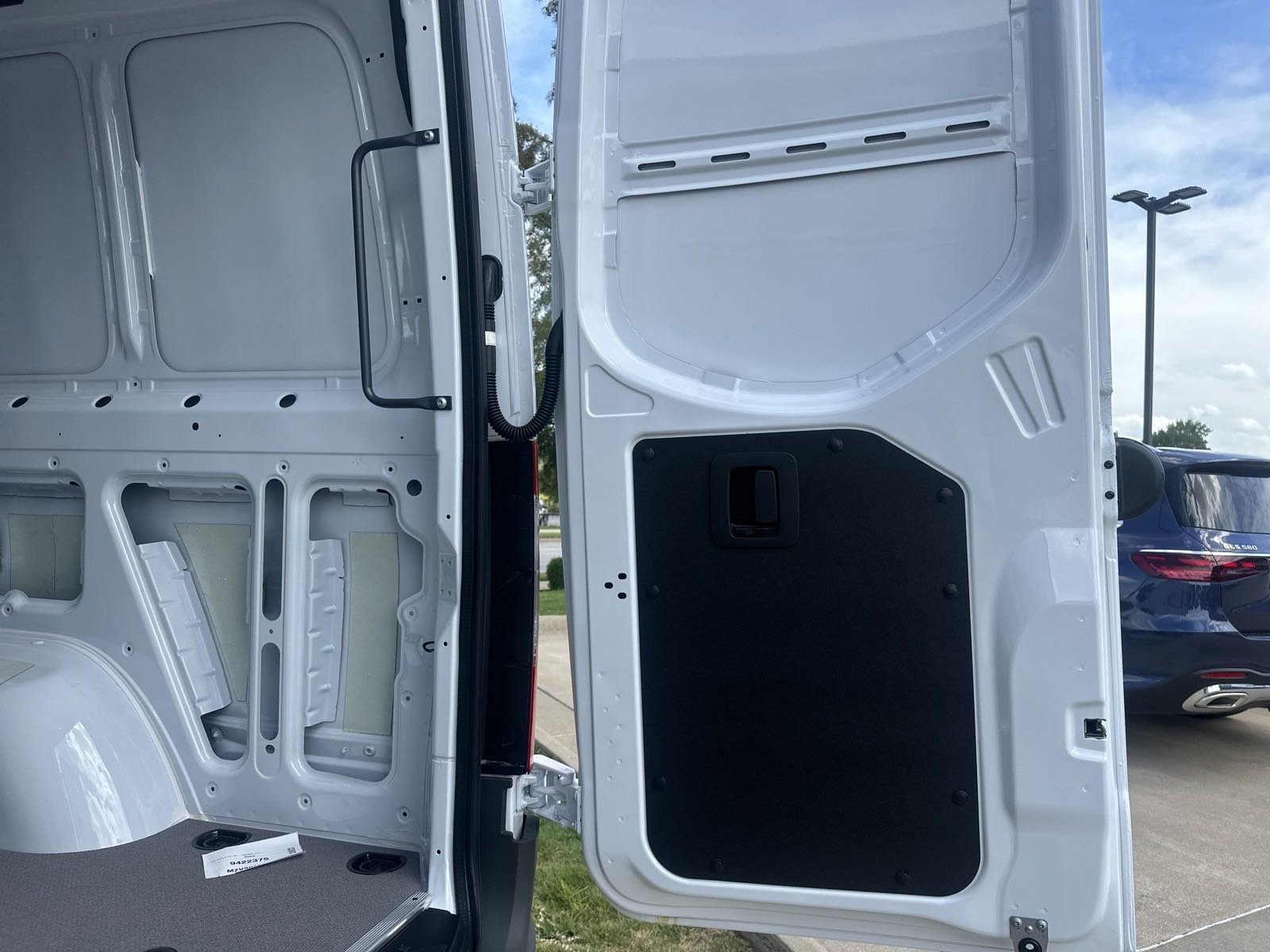New 2025 Mercedes-Benz Sprinter 2500 image 9