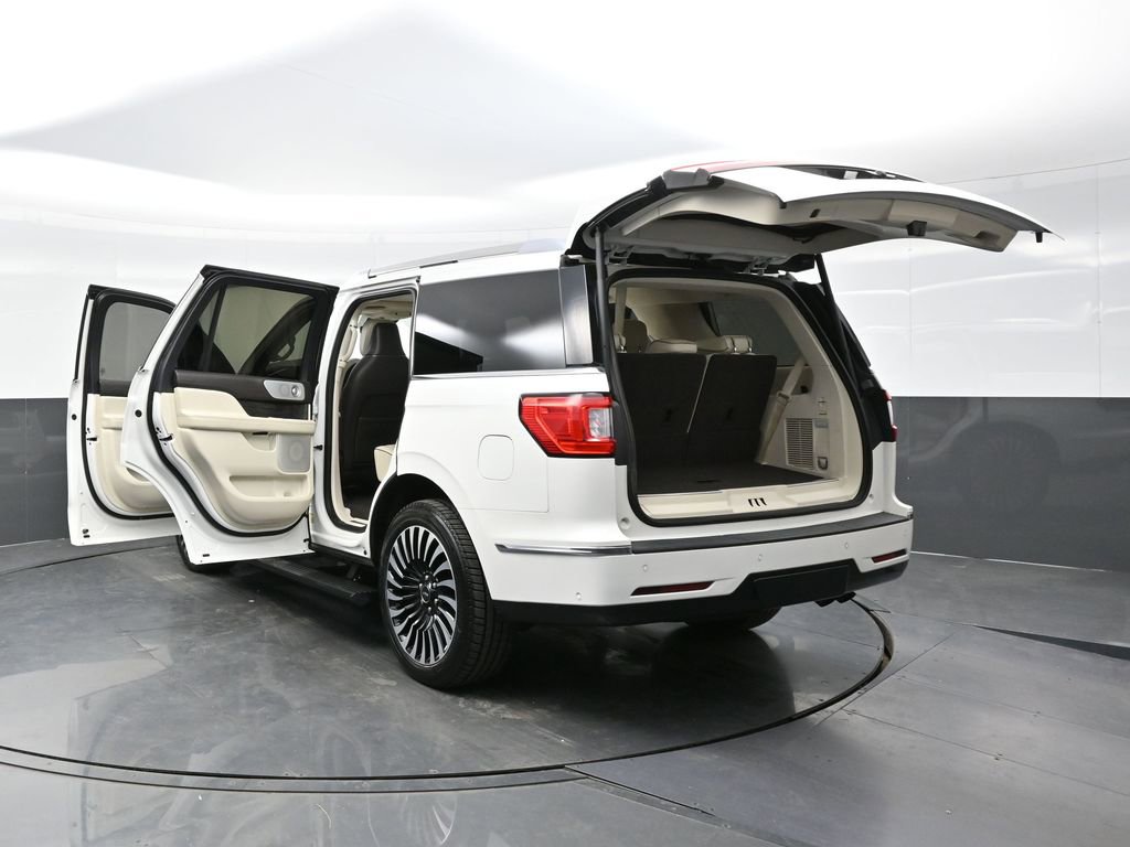 Used 2020 Lincoln Navigator Black Label image 30