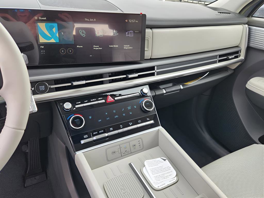 New 2026 Hyundai Santa Fe SEL w/ Tow & Go Package image 17