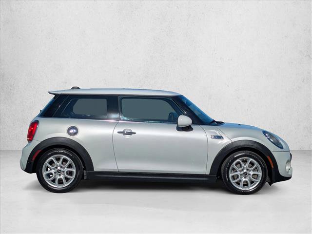 Used 2017 MINI Cooper S image 4